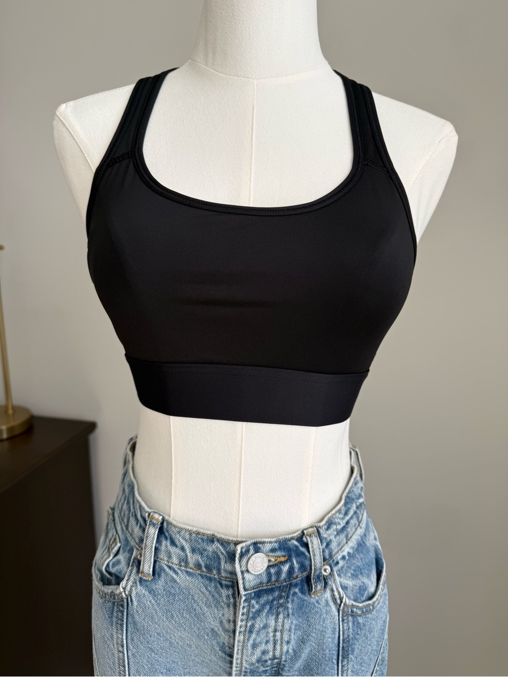 VICTORIA'S SECRET SPORT Black Racerback Sports Bra